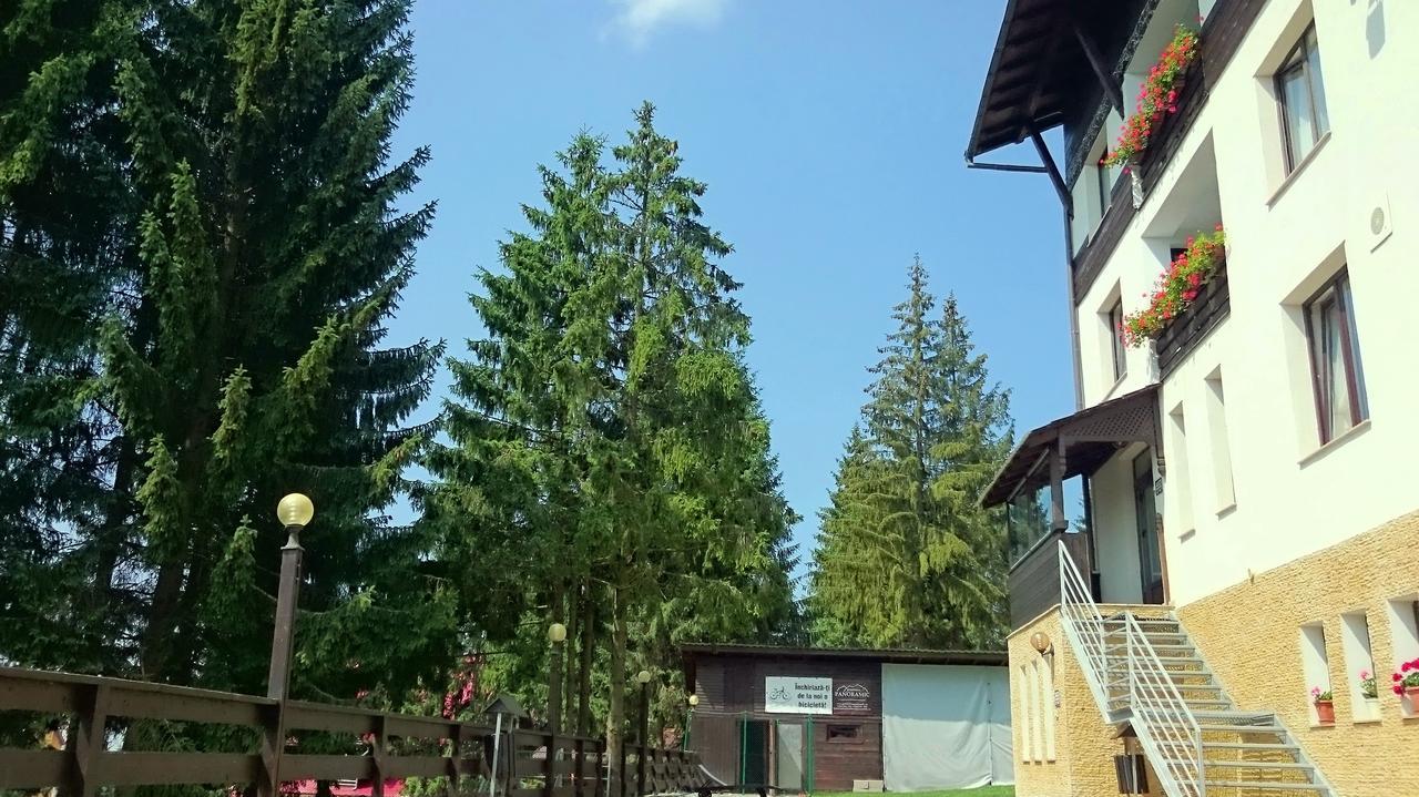 فارتوب Pensiunea Panoramic المظهر الخارجي الصورة